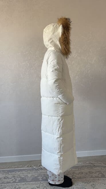 купить качественную мужскую зимнюю куртку: Длинный женский пуховик -Размер s-m - Цвет: белый - Длина: ниже колена — 6