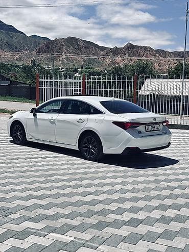 4runner 2017: Toyota Avalon: 2022 г., 2.5 л, Автомат, Гибрид, Седан — 6