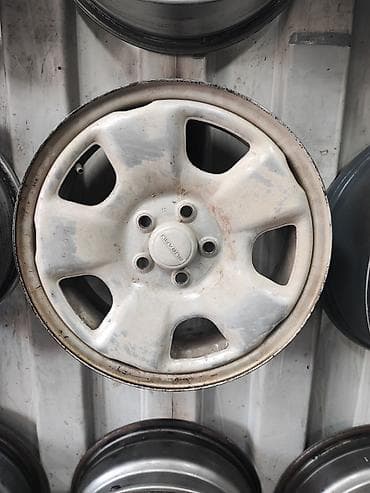 Литые Диски R 15 1 шт, отверстий - 5