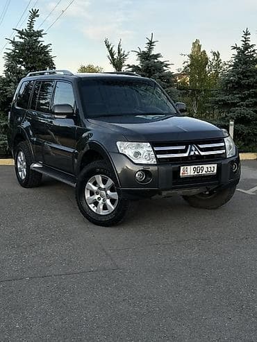 Mitsubishi Pajero: 2011 г., 3 л, Автомат, Газ, Внедорожник