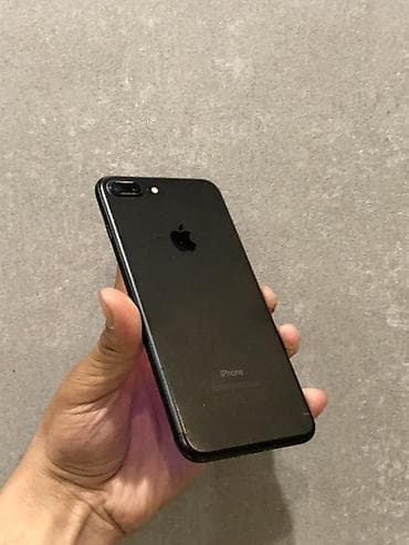 ipad 2: IPhone 7 Plus, Б/у, 32 ГБ, Jet Black, Защитное стекло, 70 % — 4