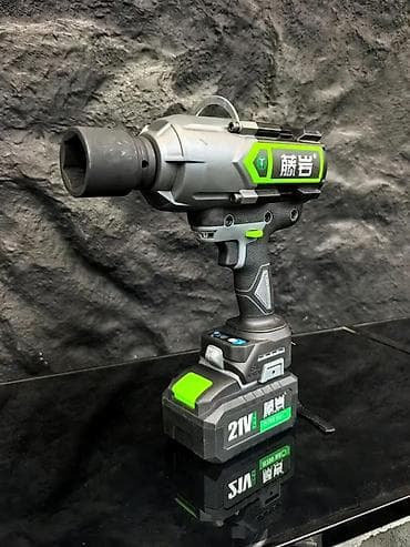 Крепежные инструменты: Аккумуляторный ударный гайковерт 21В - Мощный бесщеточный двигатель — 1