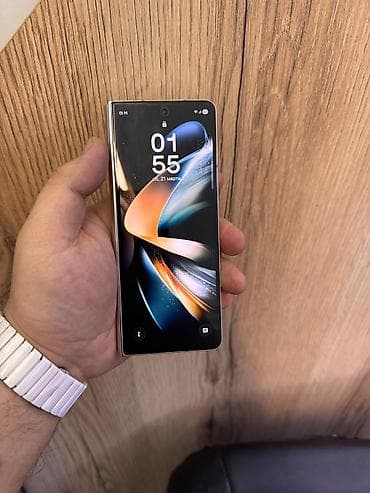 samsung 20: Samsung Galaxy Fold 4, Б/у, 256 ГБ, цвет - Бежевый, eSIM — 4