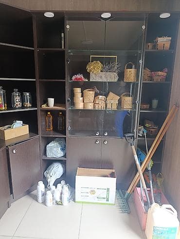 Продам стеллажи/ полки для магазина или офиса в отличном состоянии из