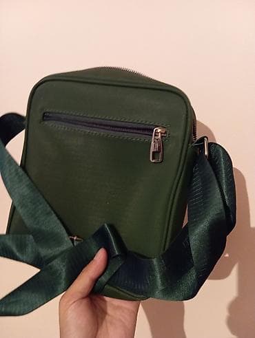 рюкзак мужская: Сумка через плечо Lacoste, компактный формат. - Цвет: темно‑зеленый — 2