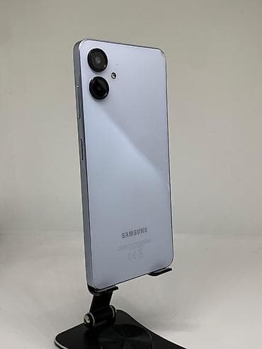 Samsung Galaxy A06, Б/у, 128 ГБ, цвет - Белый, 2 SIM at lalafo.kg Samsung Galaxy A06, Б/у, 128 ГБ, цвет - Белый, 2 SIM