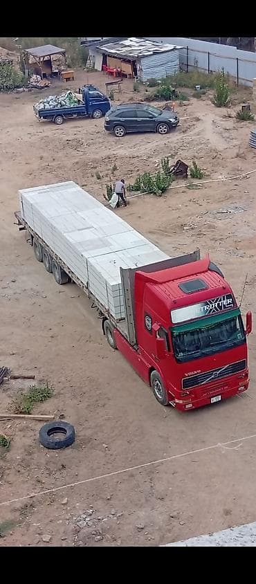 volvo 420: Тягач, Volvo, 1996 г., Бортовой — 2