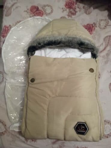 Продам зимний конверт для новорожденного в отличном состоянии