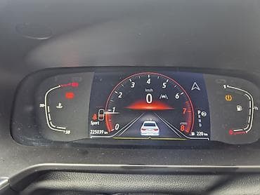 Продажа авто: Renault SM6: 2023 г., 2 л, Вариатор, Газ, Седан — 10