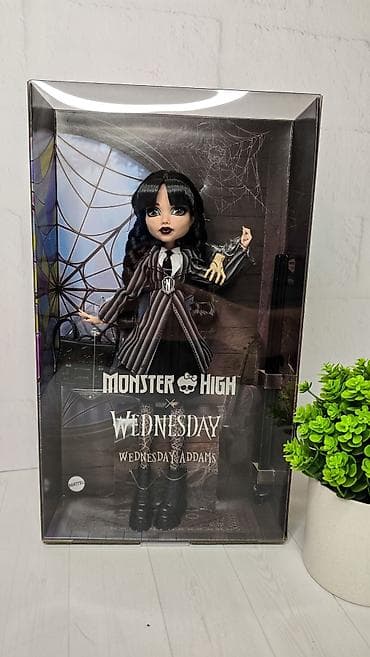 Детский мир: Куклa Monster High Вэнсдей — 1