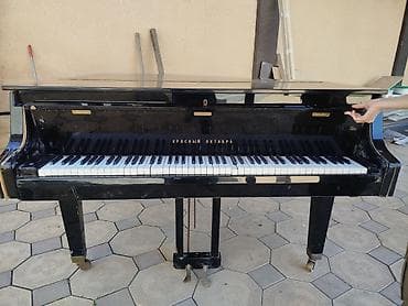 пианино иртыш: Рояль «Красный Октябрь», черный глянец. - Корпус рояля классической — 1