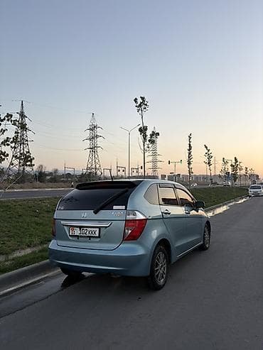 падиомник авто: Honda Edix: 2005 г., 1.7 л, Автомат, Бензин, Минивэн — 8