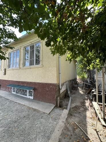 продаю дом военно антоновке: Дом, 178 м², 4 комнаты, Риэлтор, Старый ремонт — 2