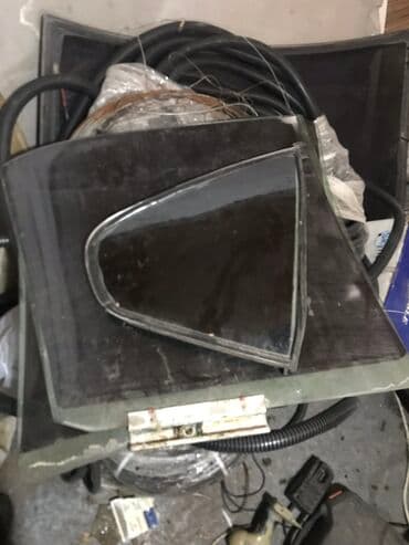 Стекло Заднее BMW, 1993 г., Б/у, Оригинал