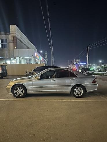 Mercedes-Benz C-Class: 2004 г., 1.8 л, Автомат, Бензин, Седан — 2