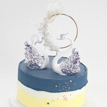 жених и невеста цветы: 💍 Элегантные лебеди с серебряными крыльями 🦢✨ Роскошная пара — 3