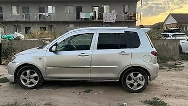 avante 3: Mazda Demio: 2003 г., 1.5 л, Автомат, Хэтчбэк — 4