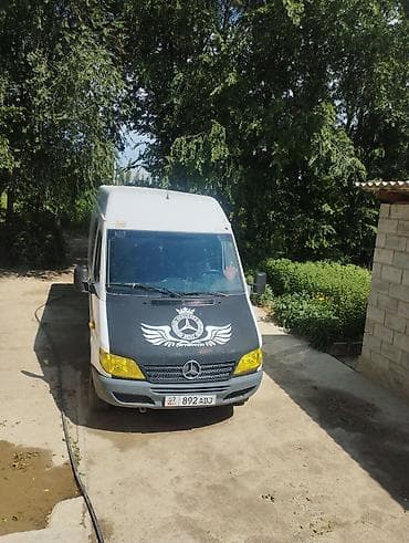 авто домик: Mercedes-Benz Sprinter, длинная база, высокий крытый фургон. Основные — 3