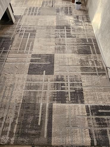 Төшөктөр: Килем 350 * 250 — 2