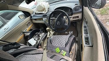 discovery 2: Mazda Verisa (хэтчбек) — автомобиль на разбор по запчастям. Кузов: - — 3