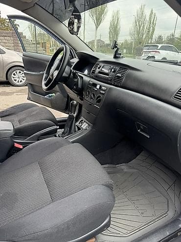 калдым ордо: Toyota Corolla: 2005 г., 1.6 л, Кол менен иштөөчү, Бензин, Седан — 9