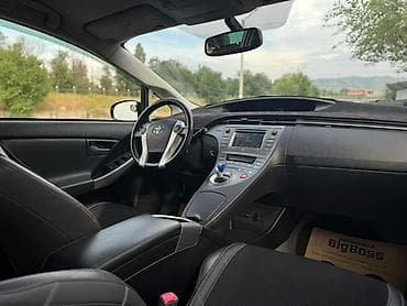 prius tuning: Toyota Prius: 2012 г., Гибрид, Хэтчбэк — 4