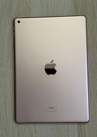 Планшет, Apple, память 32 ГБ, 10" - 11", Wi-Fi, Б/у, Классический цвет - Золотой