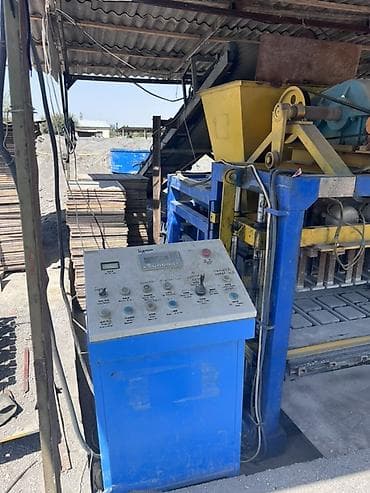 емкость: Комплект линия для производства тротуарной плитки и блоков (вибропресс — 1