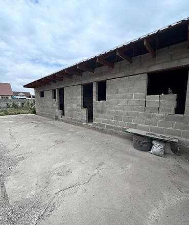 4: 🏡 Продаётся дом в Новопокровке 📍 Бишкек 🔹 5 комнат 🔹 Участок — 6 — 9