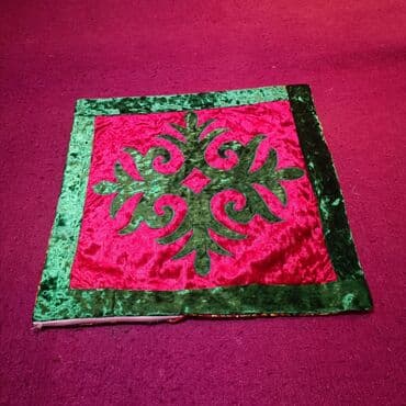 держатели для пододеяльника: Продаю бадушечки сидушки ручной работы из бархата с национальными — 20