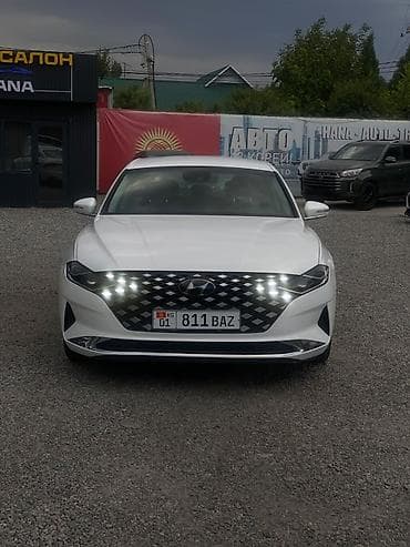 byd e2 2023: Hyundai Grandeur: 2021 г., 3 л, Автомат, Газ, Седан — 4