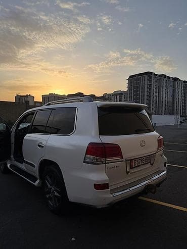 16 lt: Lexus LX: 2014 г., 5.7 л, Автомат, Бензин, Внедорожник — 9