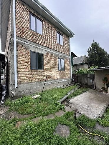 продаю дом ала тоо 1: 📍 В Сокулуке ( верхняя зона ) продаётся двухуровневый дом под ПСО, на — 3
