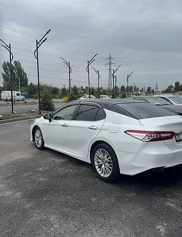 byd e5: Toyota Camry: 2019 г., 2.5 л, Бензин — 3