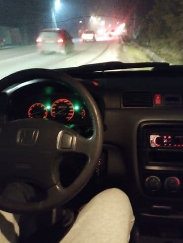 Продажа авто: Honda CR-V: 1999 г., 2 л, Механика, Бензин, Внедорожник — 10