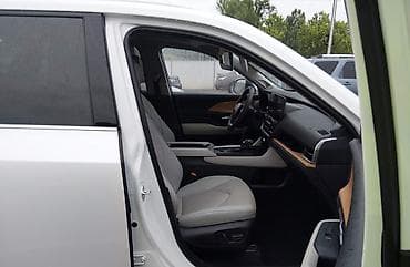 grand: Toyota Grand Highlander: 2025 г., 2.4 л, Автомат, Бензин, Кроссовер — 4