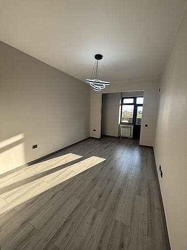 жилой вагончик: Аренда офисов, 80 м², В жилом комплексе, С видом на горы, С оборудованием, С отдельной кухней — 3