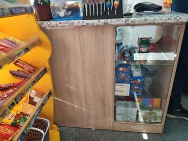 кассовые столы для магазина: Кассовый столБ/у почти новый в идеальном состоянии — 1