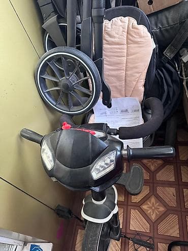 Коляска, цвет - Черный, Б/у