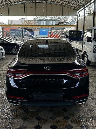 автомобил гетс: Hyundai Grandeur: 2018 г., 2.4 л, Автомат, Гибрид, Седан — 3