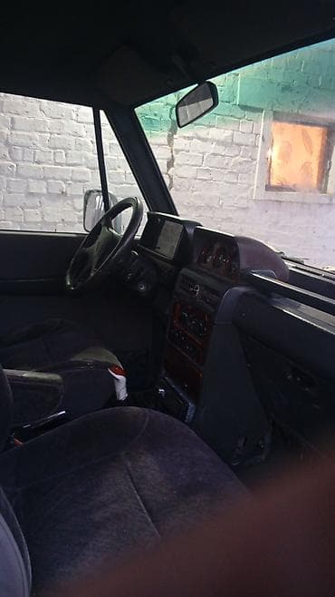 дверц: Hyundai Galloper: 1996 г., 2.5 л, Механика, Дизель, Внедорожник — 5