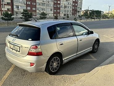дайхатсу шараде: Honda Civic: 2004 г., 1.7 л, Вариатор, Газ, Хэтчбэк — 8