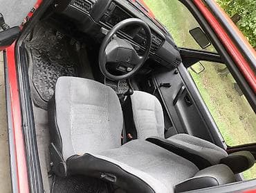 tourer v: Volkswagen Golf: 1988 г., 1.6 л, Механика, Бензин, Хэтчбэк — 7