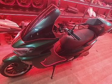 x rider: Макси-скутер 150 куб. см, Бензин, Б/у — 3