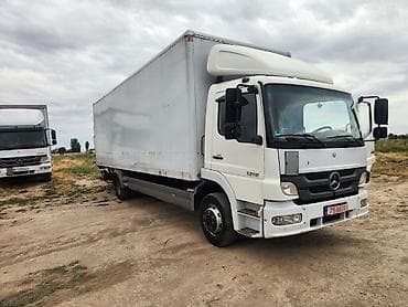 Унаа сатуу: Mercedes-Benz : 2005 г., 4.3 л, Кол менен иштөөчү, Дизель, Van — 2