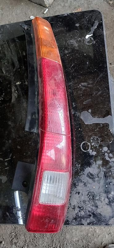 Автозапчасти: Задний правый стоп-сигнал Honda 2002 г., Б/у, Оригинал, Япония — 2