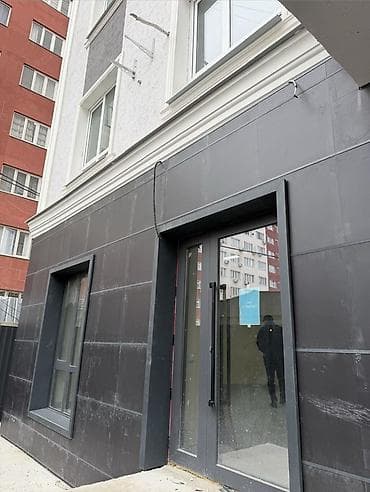 Кыймылсыз мүлк: Сдаю готовое коммерческое помещение под любой бизнес ! Район — 2