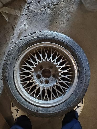 r18 monoblock: Литой диск с установленной зимней шиной. Характеристики по фото: - — 1