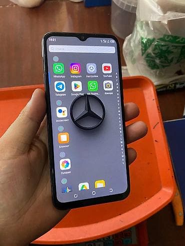 redmi 9c бу: Tecno Spark 8C, Б/у, 64 ГБ, цвет - Синий, 2 SIM — 1
