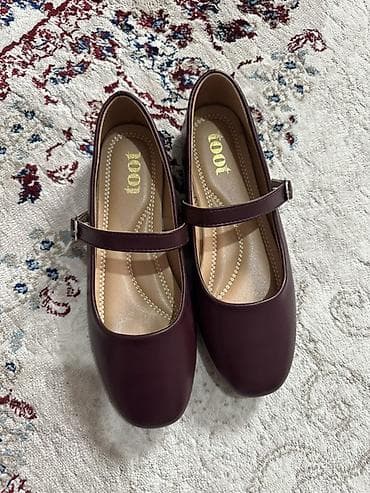 кроксы бу: Балетки Mary Jane цвета бордо с ремешком - Модель: классические Mary — 2